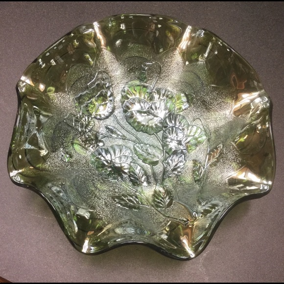 Imperial Carnival Glass Pansy Low Bowl - Picture 1 of 1